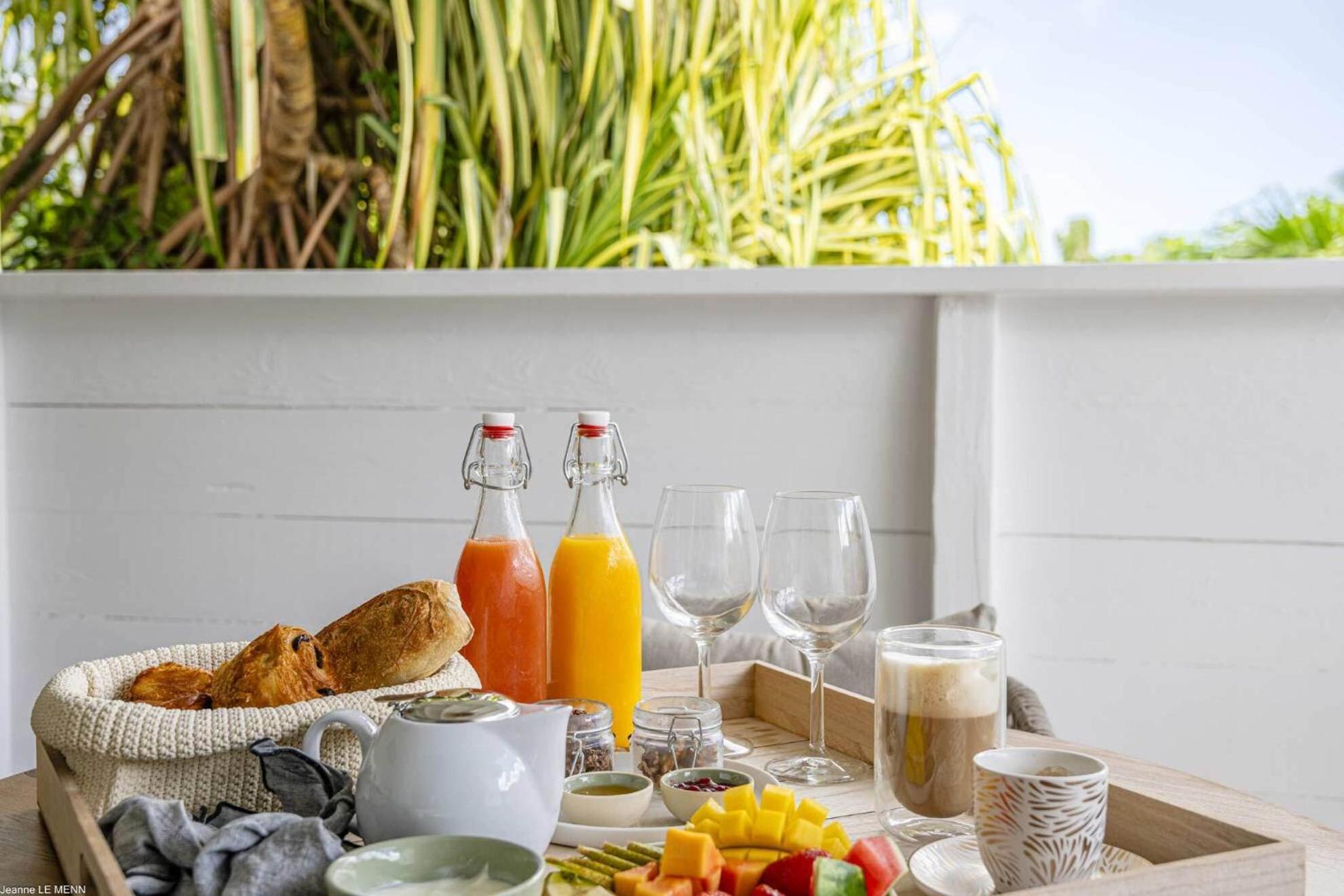Pomme Cannelle Luxury Suites & Spa Baie-Orientale Eksteriør bilde